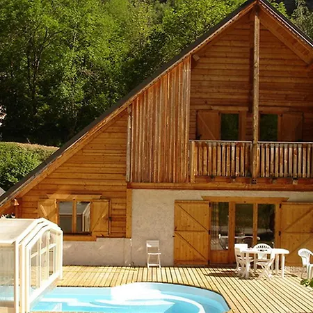 Odalys Le Pleynet Chalet *
